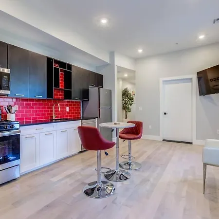 Ferienwohnung Luxury Designer Theme 2Br Apt Near Nyc / Thepath
